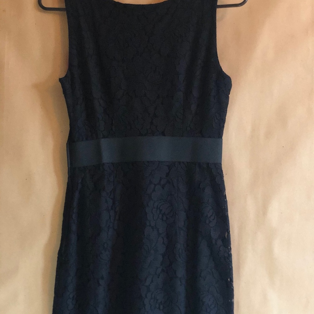 Dress - Picture 4 of 5
